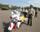 憲兵機車排重機訓練花式隊形成果展示。（記者邱榮吉/攝影）