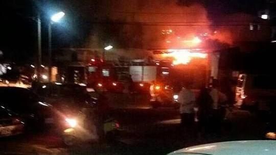 嘉義8間鐵皮屋燒毀　居民疑停電釀禍