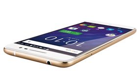 BenQ最新美拍智慧手機F55　萬元有找