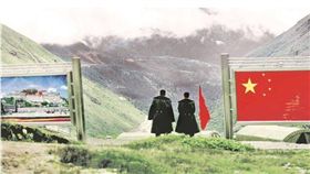 中印在拉達克地區發生衝突，雙方互擲石塊。（圖／翻攝自印度快報）