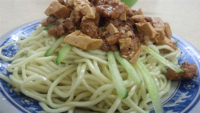 吃涼麵消暑　竟得腸胃炎上吐下瀉
