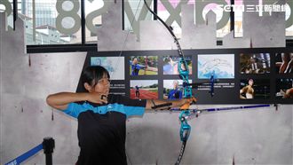 三星「微光」進宜蘭　助射箭小將訓練