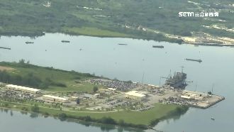 記者駕輕航機訪關島　美海軍基地曝光