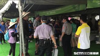 世大運安檢排出火氣　觀眾怒罵維安
