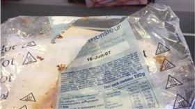 飛機餐,三明治,易捷航空,空服員,骨董,飛機,Adrian Bell,easyJet　圖／翻攝自太陽報