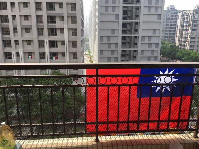 林口人發起掛國旗　要讓世界看見台灣