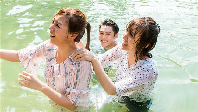 陳奕英雄救美　魏蔓、陶嫚曼水中狂叫