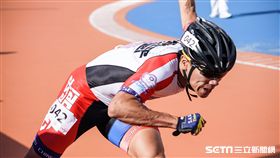 ６８４４６５１