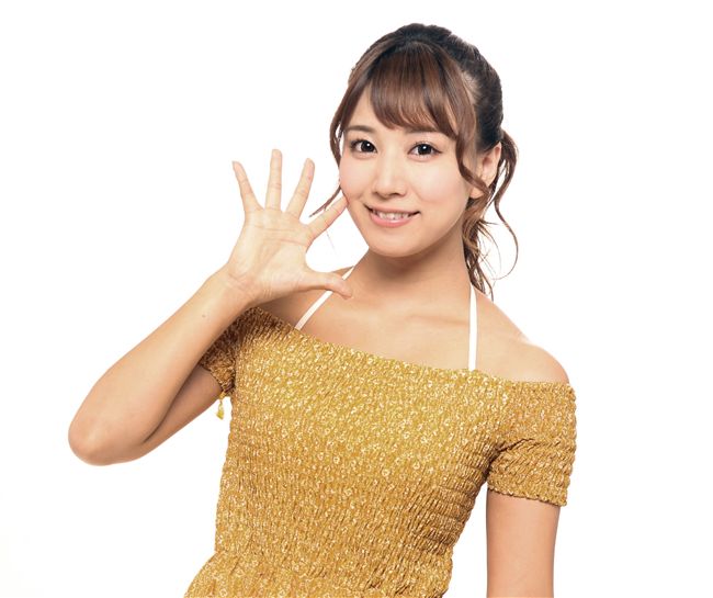 日本AV女優初川南從小就知道如何吸收性愛知識。（記者邱榮吉/攝影）