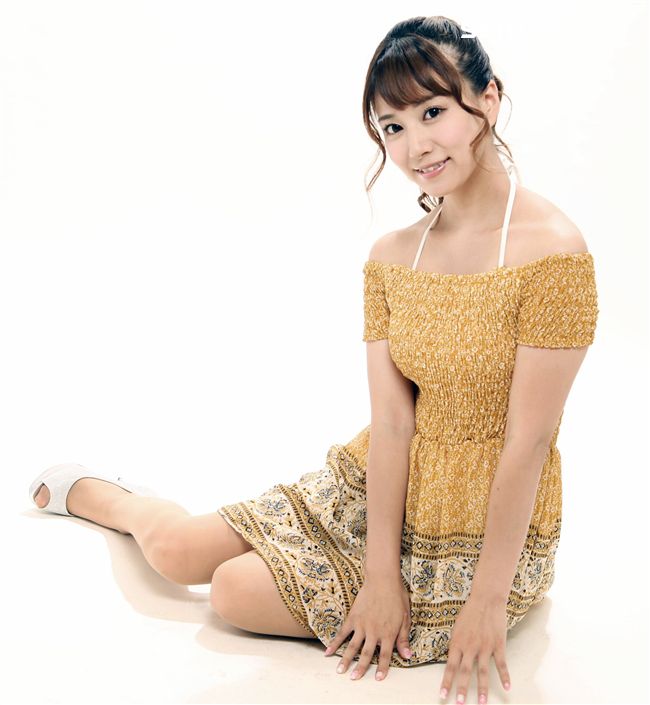 日本AV女優初川南從小就知道如何吸收性愛知識。（記者邱榮吉/攝影）