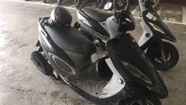 無照母勸兒別騎車遭嗆　網：半斤八兩