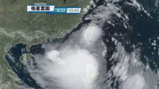 天鴿颱風侵襲　香港數百航班取消
