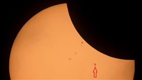 日全蝕、太空站、遠征52計劃／達志影像／路透社
