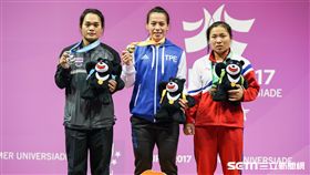 世大運女子舉重58公斤級郭婞淳奪下金牌，破大會紀錄 記者林敬旻攝影