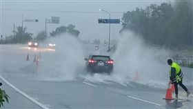 台東市區,淹水,積水（圖／翻攝自台東臉書災害通報臉書）