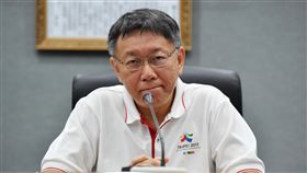 反年改團體干擾世大運開幕進場　柯文哲怒批台北市長柯文哲（圖）20日表示，反年改團體19日晚間干擾世大運開幕式進行，純粹是來搞破壞，「王八蛋！」而即日起，北市府對陳抗事件將嚴格執法、絕不寬貸。中央社記者王飛華攝　106年8月20日