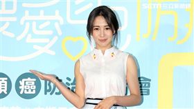 郭書瑤、安心亞首度擔任子宮頸癌雙衛教大使，呼籲甜蜜過七夕更要揪姊妹打疫苗 做抹片 遠離子宮頸癌威脅。（記者邱榮吉/攝影）