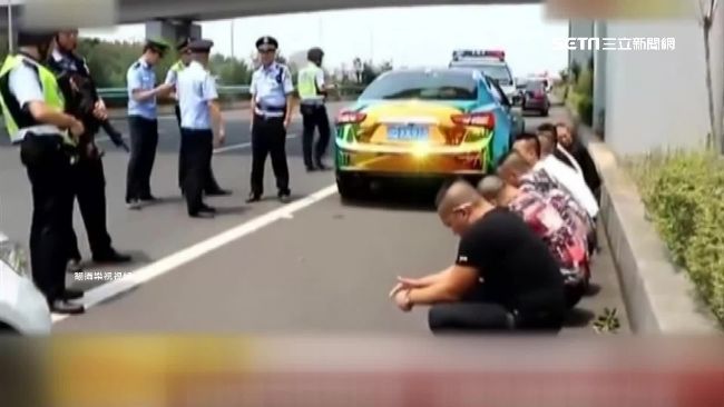 8賊搶瑪莎拉蒂抵債　半路沒油糗被逮