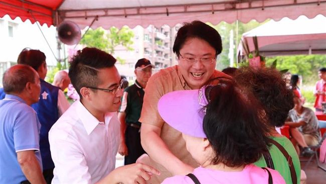 菜鳥隨扈上任5日…林右昌右眼濺血