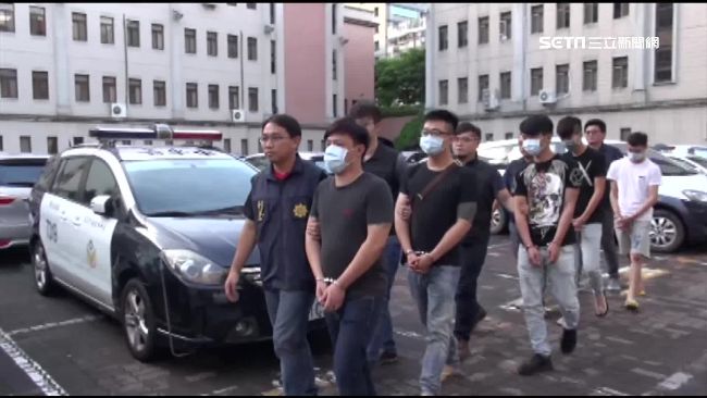 假冒夏普小鮮肉　男揪友組團詐陸女
