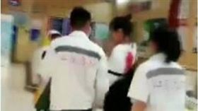 大陸,江蘇,肯德基,刺人,砍人,道歉,烏龍　圖／翻攝自網易