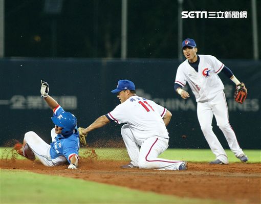 世大運中華隊出戰韓國隊精彩畫面。（記者邱榮吉/攝影）