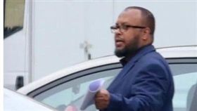 阿迪黎札克,Suleiman Abdirizak,司機（圖／翻攝自太陽報）