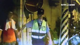 懷疑鏡頭對我家！醉男砸鄰居3監視器