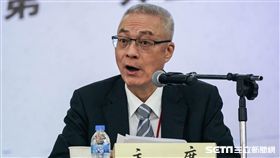 國民黨全代會，主席吳敦義宣誓就任。　圖／記者林敬旻攝