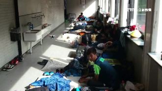 經費不足！台足球隊赴歐僅「睡走廊」