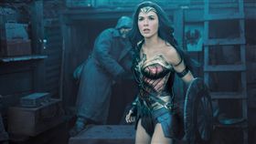 被批評身材不夠辣，不夠格飾演電影角色，神力女超人蓋兒加朵霸氣回應。