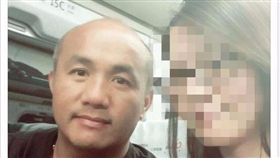 硬拼20載不敵離場1年！粉絲合照張泰山竟稱「曹錦輝」
圖／翻攝自PTT
https://www.ptt.cc/bbs/Gossiping/M.1503648180.A.482.html