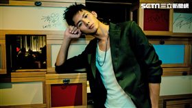 吳念軒《紅衣小女孩》／周明進攝影