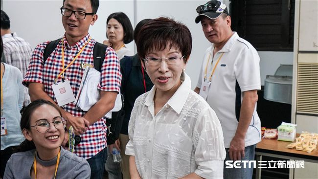 走進舊黨部　洪秀柱感嘆國民黨淪落