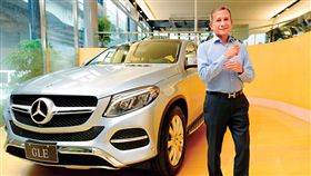 商業周刊／最會賣車父子檔　2人扛起270億業績(勿用)