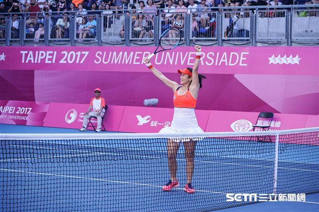 世大運網球女子團體中華隊詹詠然、詹皓晴。（圖／記者林敬旻攝）