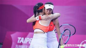 0828世大運網球女子團體中華隊詹詠然、詹皓晴 圖／記者林敬旻攝