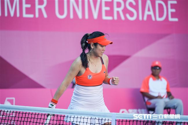 世大運網球女子團體中華隊詹詠然、詹皓晴。（圖／記者林敬旻攝）