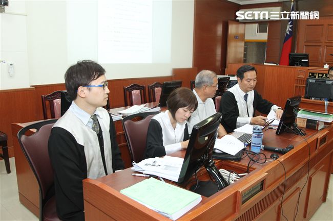 高院刑專一庭含冤14年特赦蘇炳坤案再審，院長認為具有法治教育意義，破例開放媒體拍攝法庭。（記者邱榮吉/攝影）