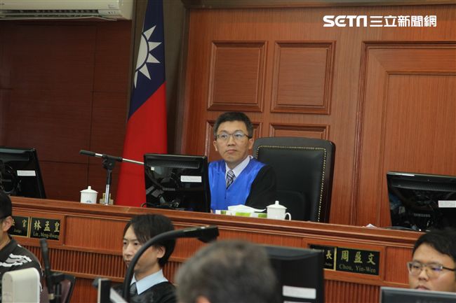 高院刑專一庭含冤14年特赦蘇炳坤案再審，院長認為具有法治教育意義，破例開放媒體拍攝法庭。（記者邱榮吉/攝影）