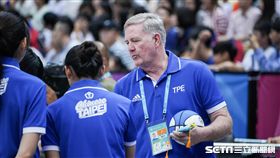 0826世大運女籃中華隊、澳洲、女籃總教練華格納　圖／記者林敬旻攝