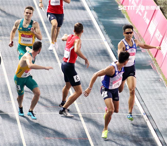 世大運田徑項目28日全部結束，各國選手盡力表現贏得運動精神，下次拿坡里見，珍重再見。（記者邱榮吉/攝影）