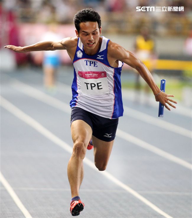 世大運田徑項目28日全部結束，各國選手盡力表現贏得運動精神，下次拿坡里見，珍重再見。（記者邱榮吉/攝影）