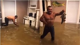 颶風,災難,德州,抓魚,淹水,苦中作樂,哈維　圖／翻攝自YouTube