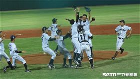 世大運日本隊獲金牌（圖／記者雷明正攝）