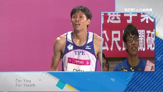 陳奎儒跨欄奪銀　雲林鄉親熱情迎接