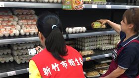 竹市下架近700公斤芬普尼雞蛋（1）新竹市政府衛生局30日發布新聞稿指出，截至今天上午為止，已稽查轄內40家業者，共計下架691.26公斤芬普尼殘留雞蛋，仍會持續擴大稽查，保障市民飲食安全。（新竹市政府衛生局提供）中央社記者魯鋼駿傳真  106年8月30日