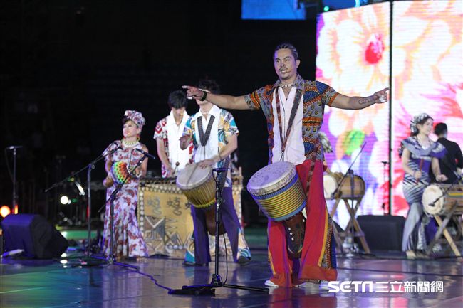 世大運閉幕式暖場表演 圖／記者邱榮吉攝