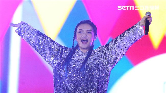 徐佳瑩為世大運獻唱　表演卻遭網噓翻