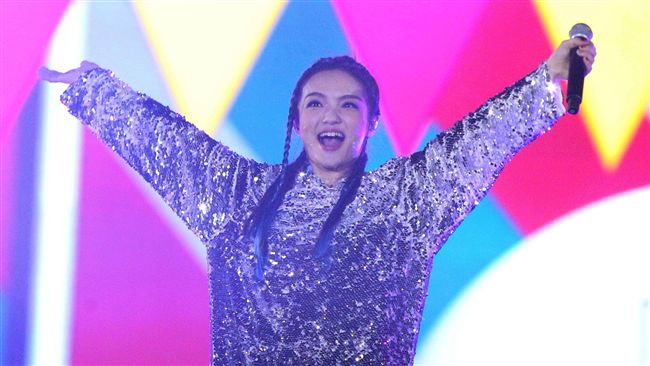 閉幕演出被罵翻！徐佳瑩失常有原因…